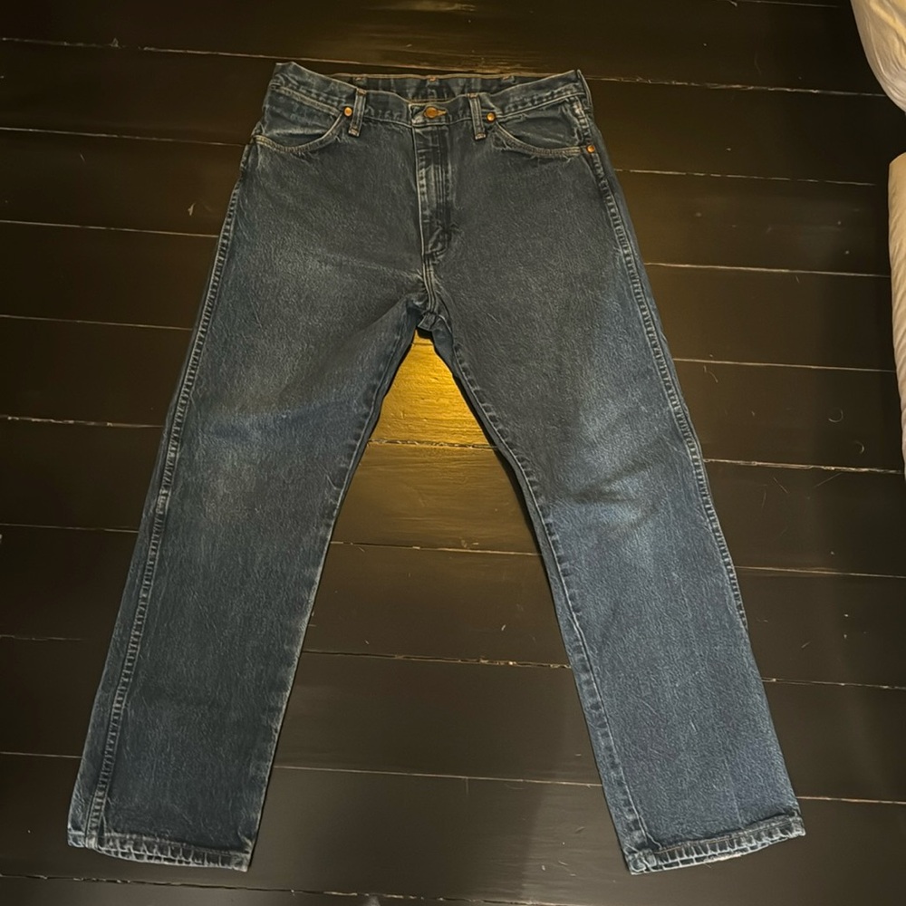 VINTAGE WRANGLER DARK JEANS W: 33”X L: :27.5”